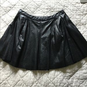 Blanknyc faux leather mini skirt size 28